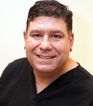 Brick New Jersey dentist Gabriel Ruiz D M D